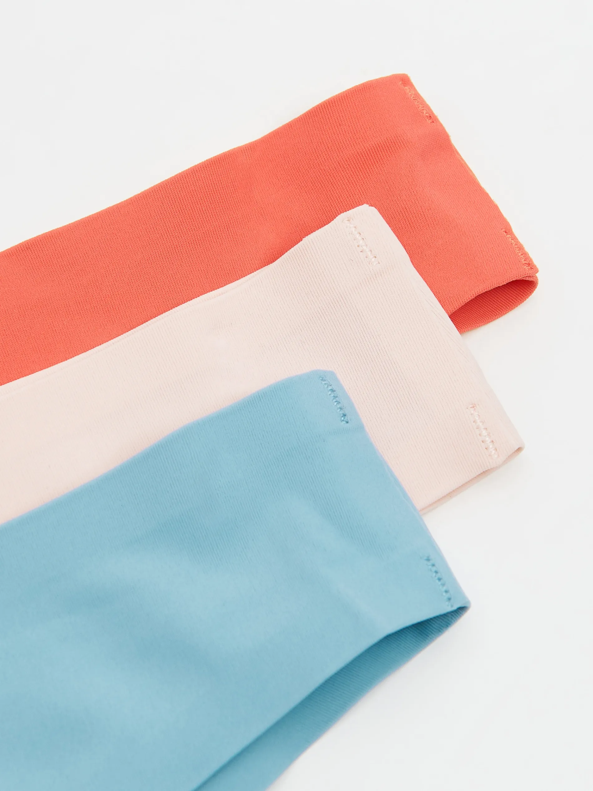 Cropp Bielizna*3 pack bezszwowych majtek brazilian