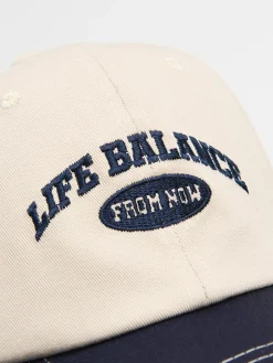 Cropp Czapki*Beżowo-granatowa czapka z daszkem