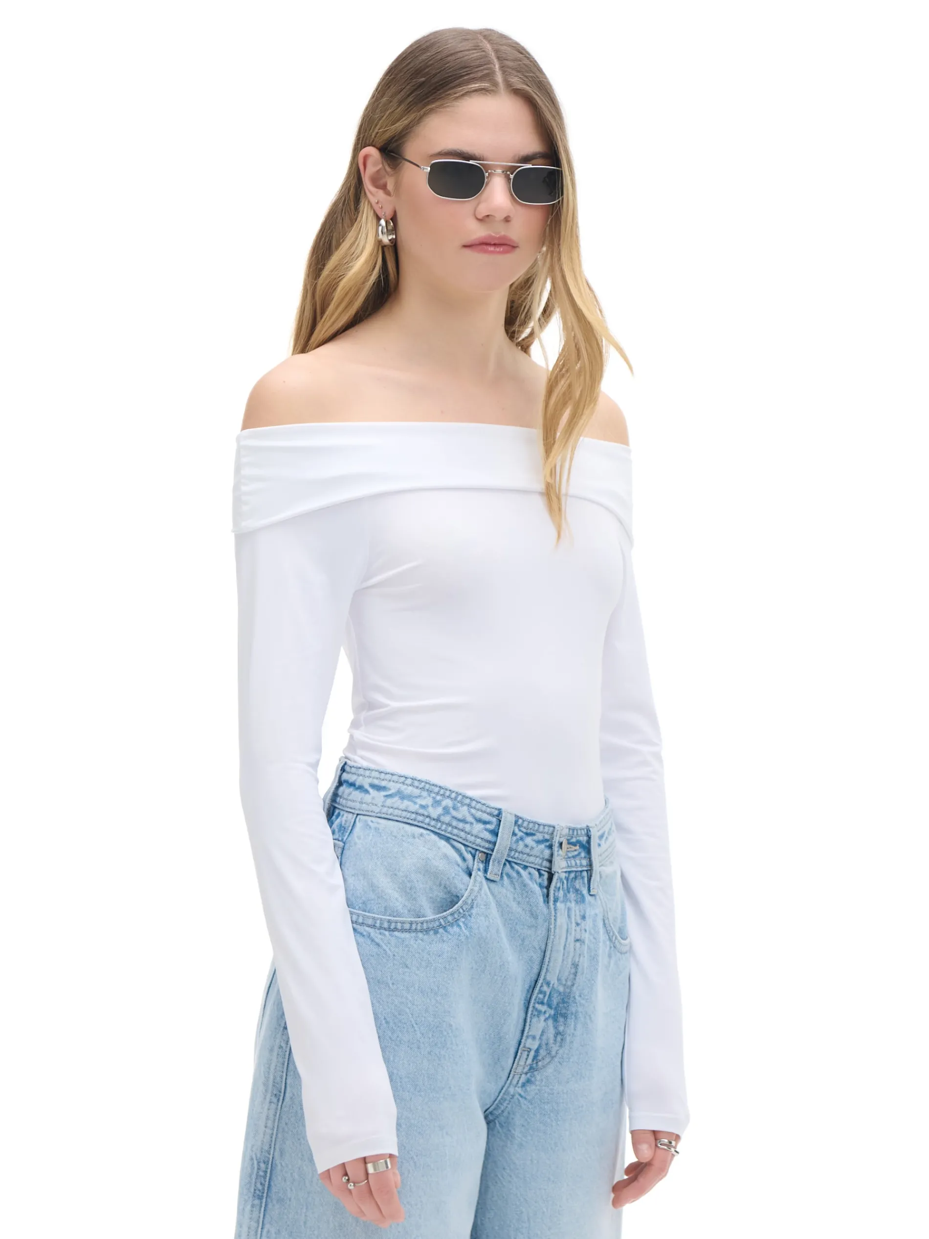 Cropp Koszulki, Topy*Biała bluzka z odkrytymi ramionami