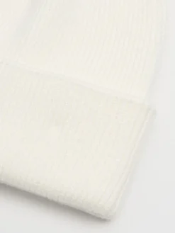 Cropp Czapki*Biała czapka beanie z dodatkiem wiskozy