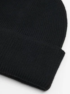 Cropp Czapki*Czarna czapka beanie z dodatkiem wiskozy