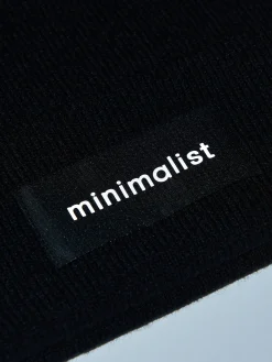 Cropp Czapki*Czarna czapka beanie z naszywką