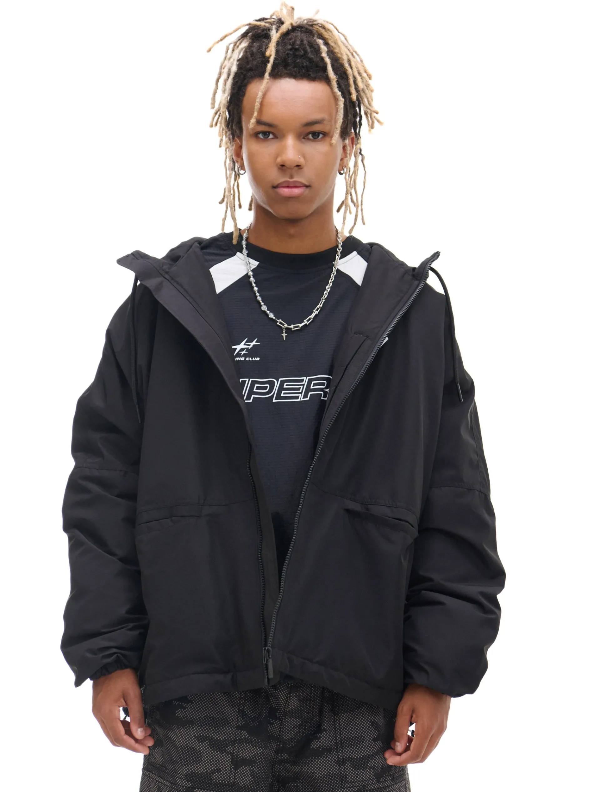 Cropp Kurtki, Płaszcze*Czarna kurtka z kapturem i nadrukiem