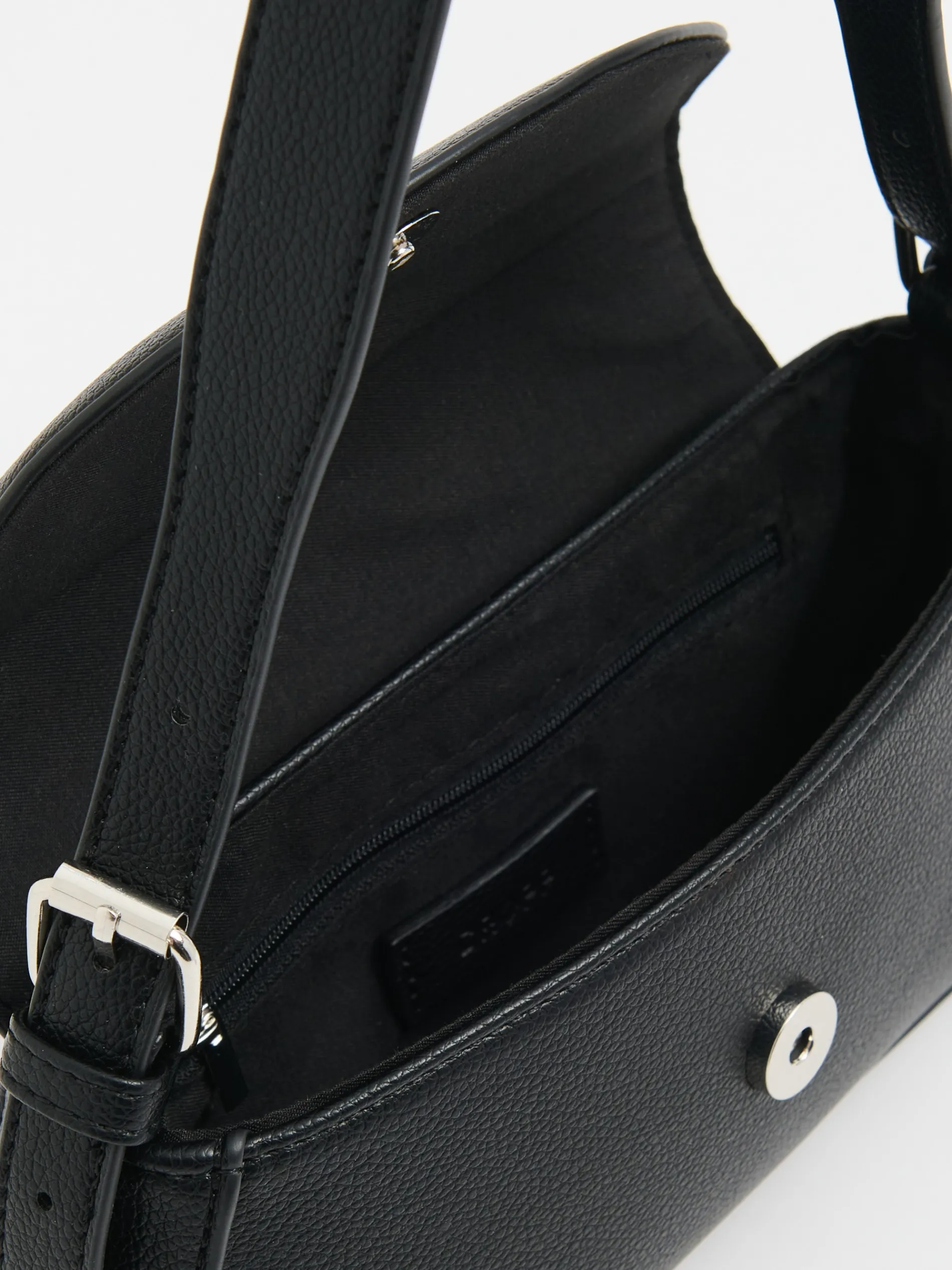 Cropp Torby, Plecaki*Czarna mała torebka na magnes