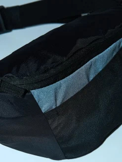 Cropp Plecaki, Nerki*Czarna nerka z efektem reflective