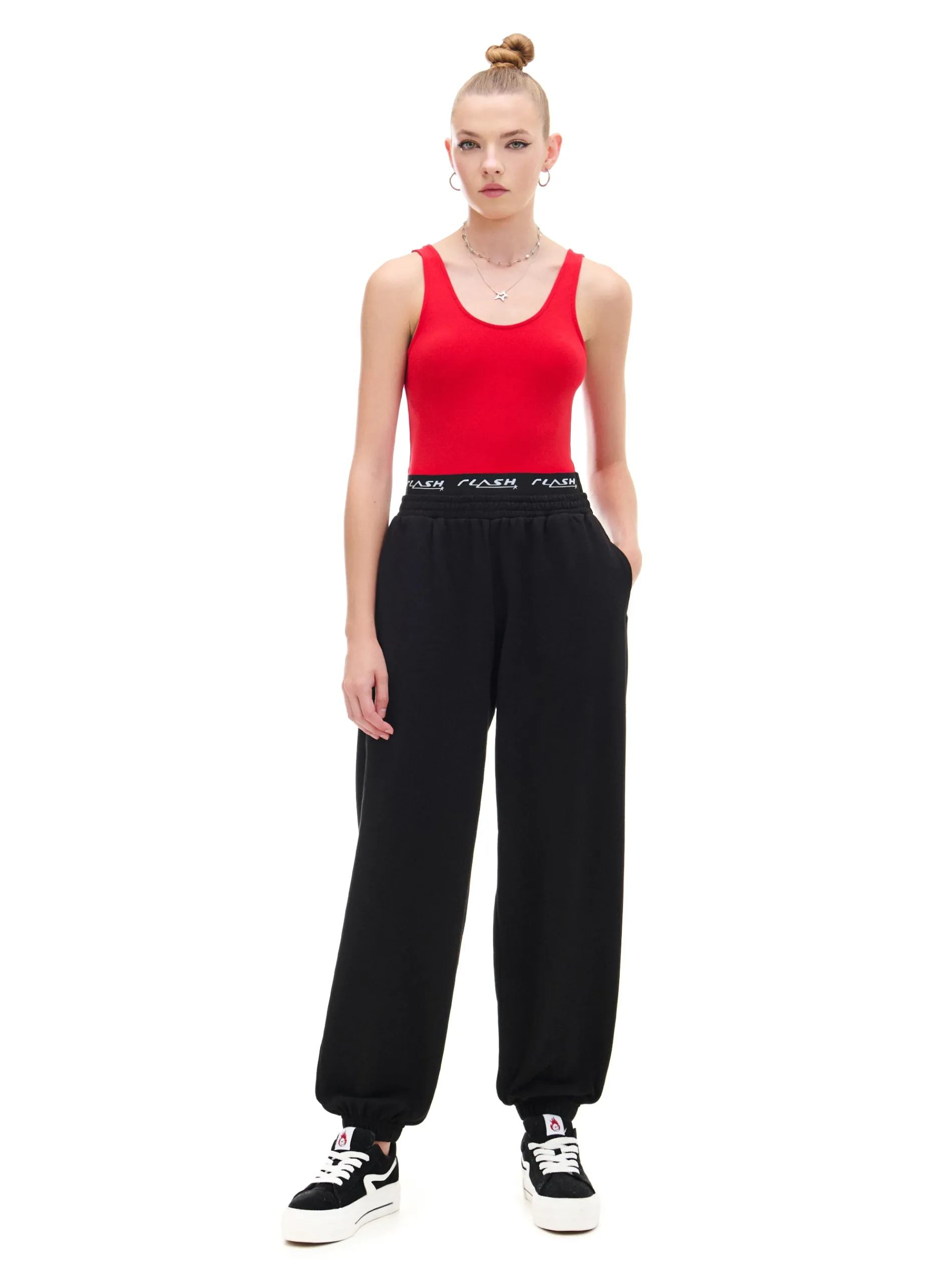 Cropp Spodnie*Czarne dresowe joggery