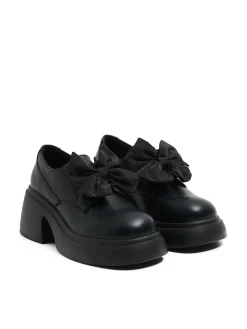 Cropp Półbuty*Czarne loafersy z kokardami