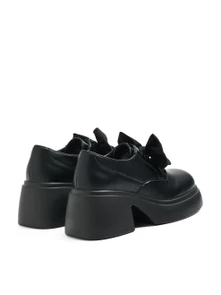 Cropp Półbuty*Czarne loafersy z kokardami