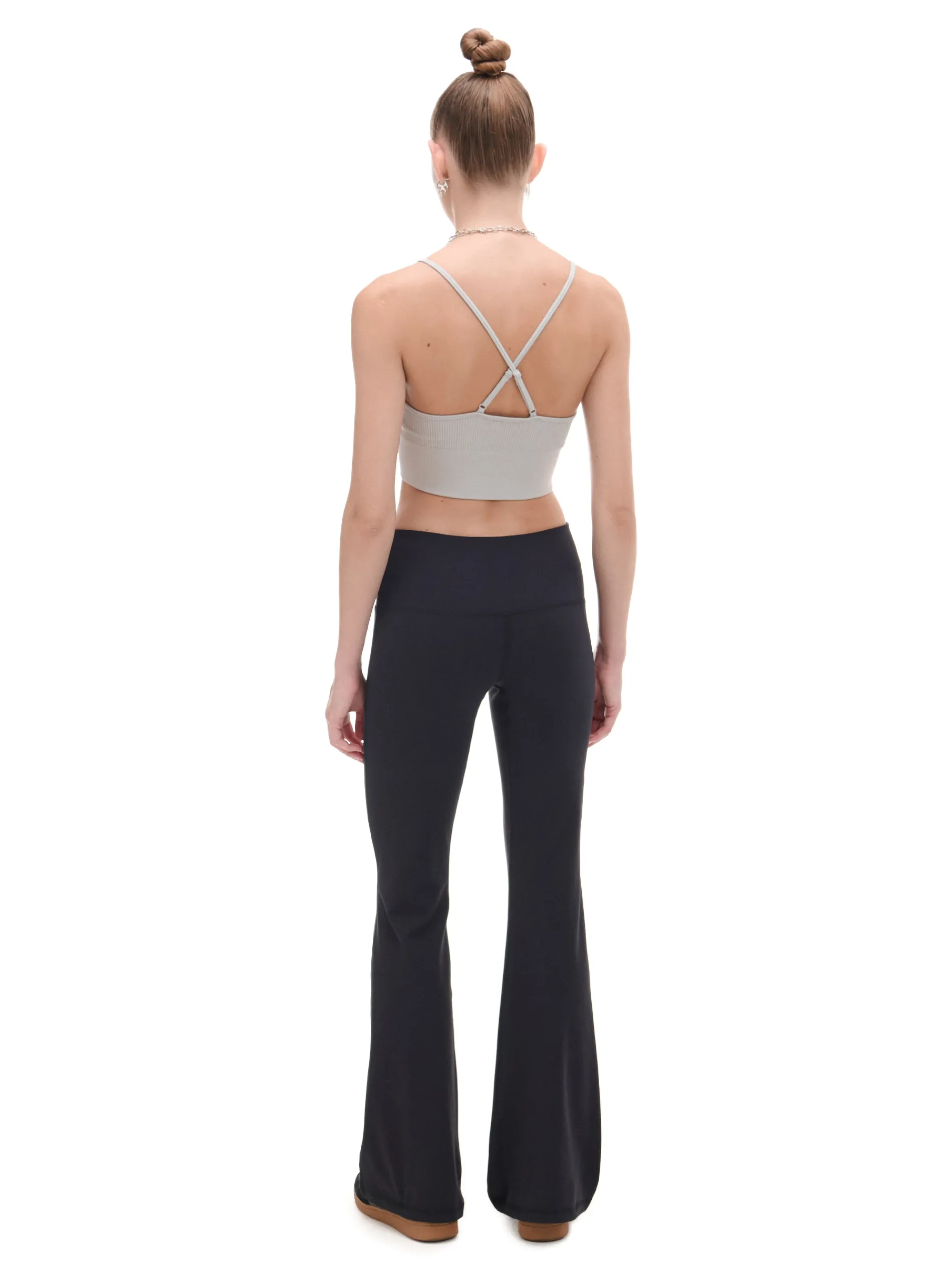 Cropp Spodnie*Czarne spodnie flare z wysokim stanem