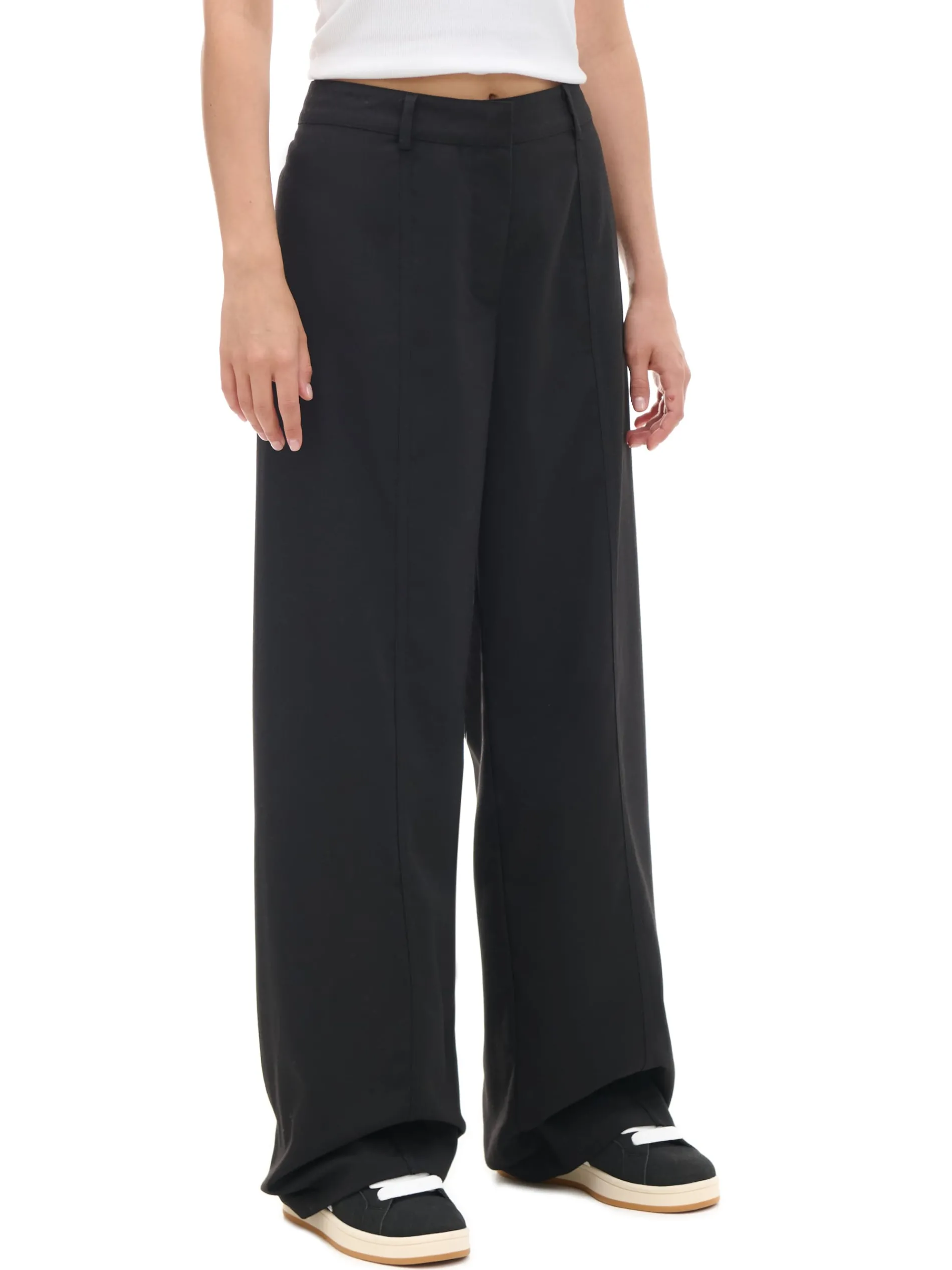 Cropp Spodnie*Czarne spodnie tailoring