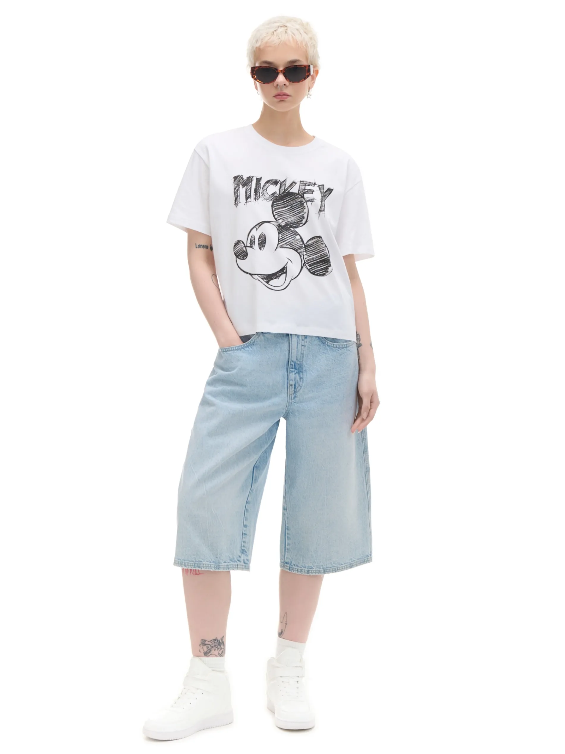 Cropp Koszulki, Topy*Koszulka z nadrukiem Myszki Miki