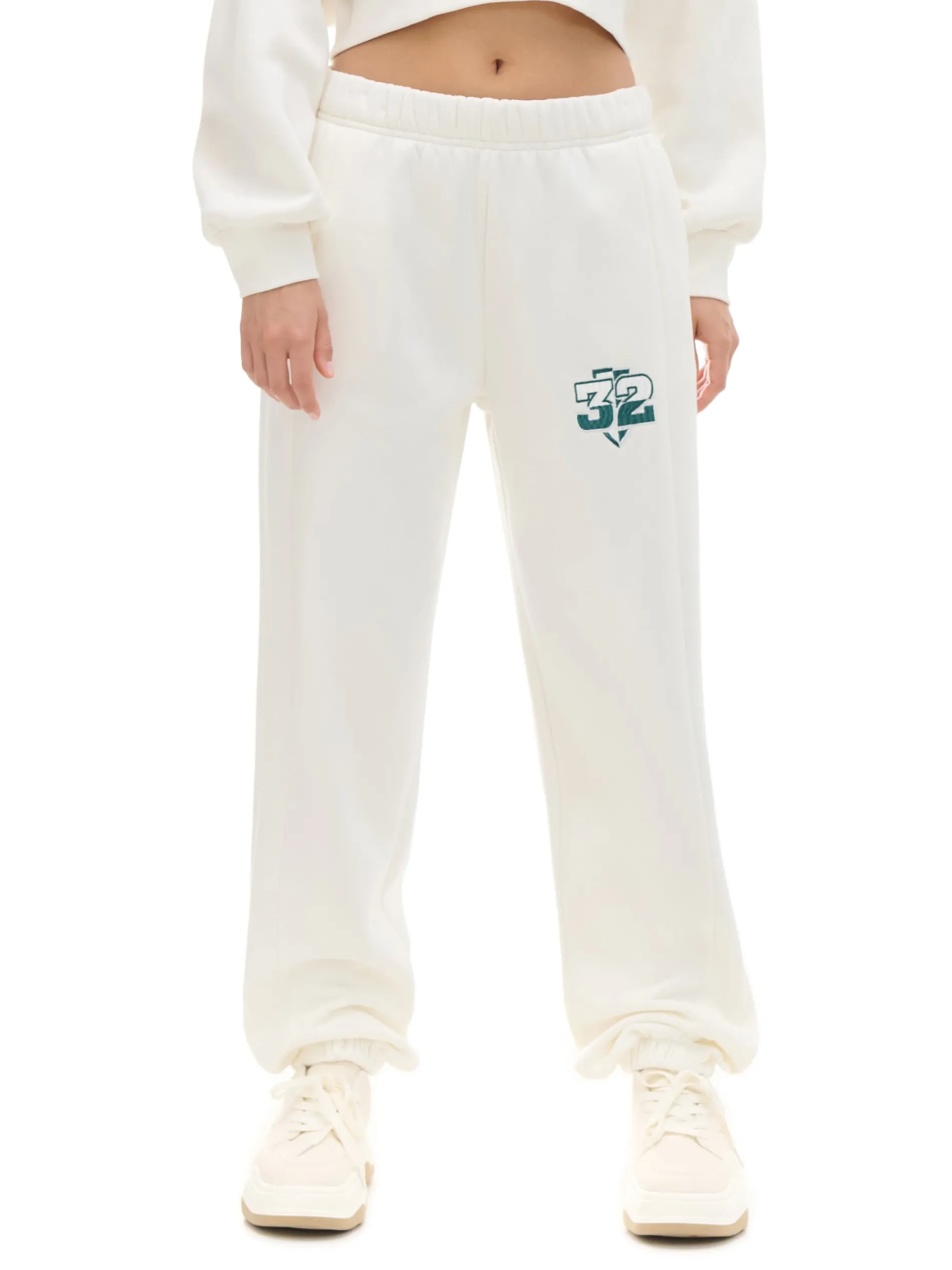 Cropp Spodnie|Sety*Kremowe dresowe joggery z naszywką