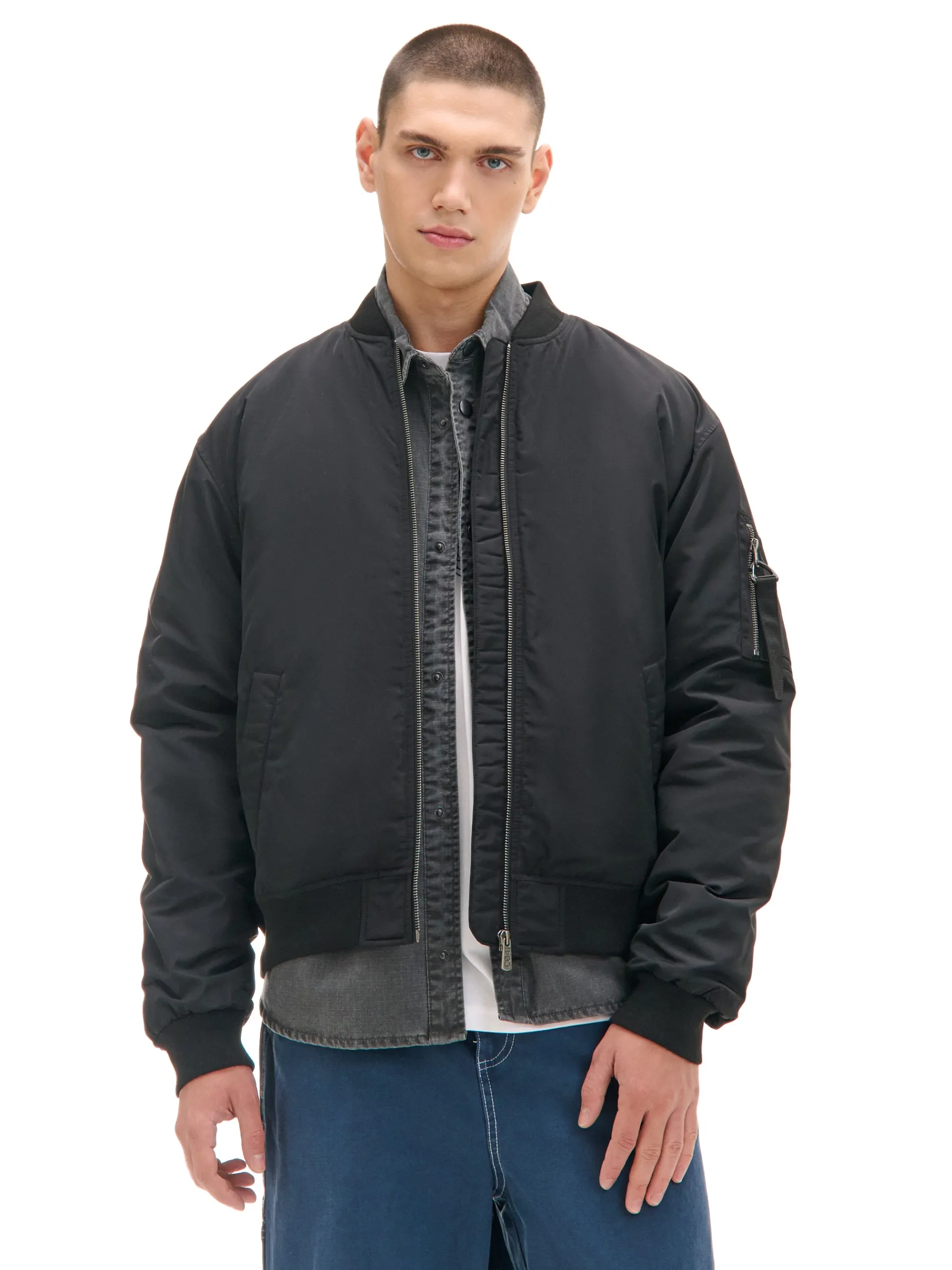 Cropp Kurtki, Płaszcze*Kurtka bomber z kieszenią na rękawie