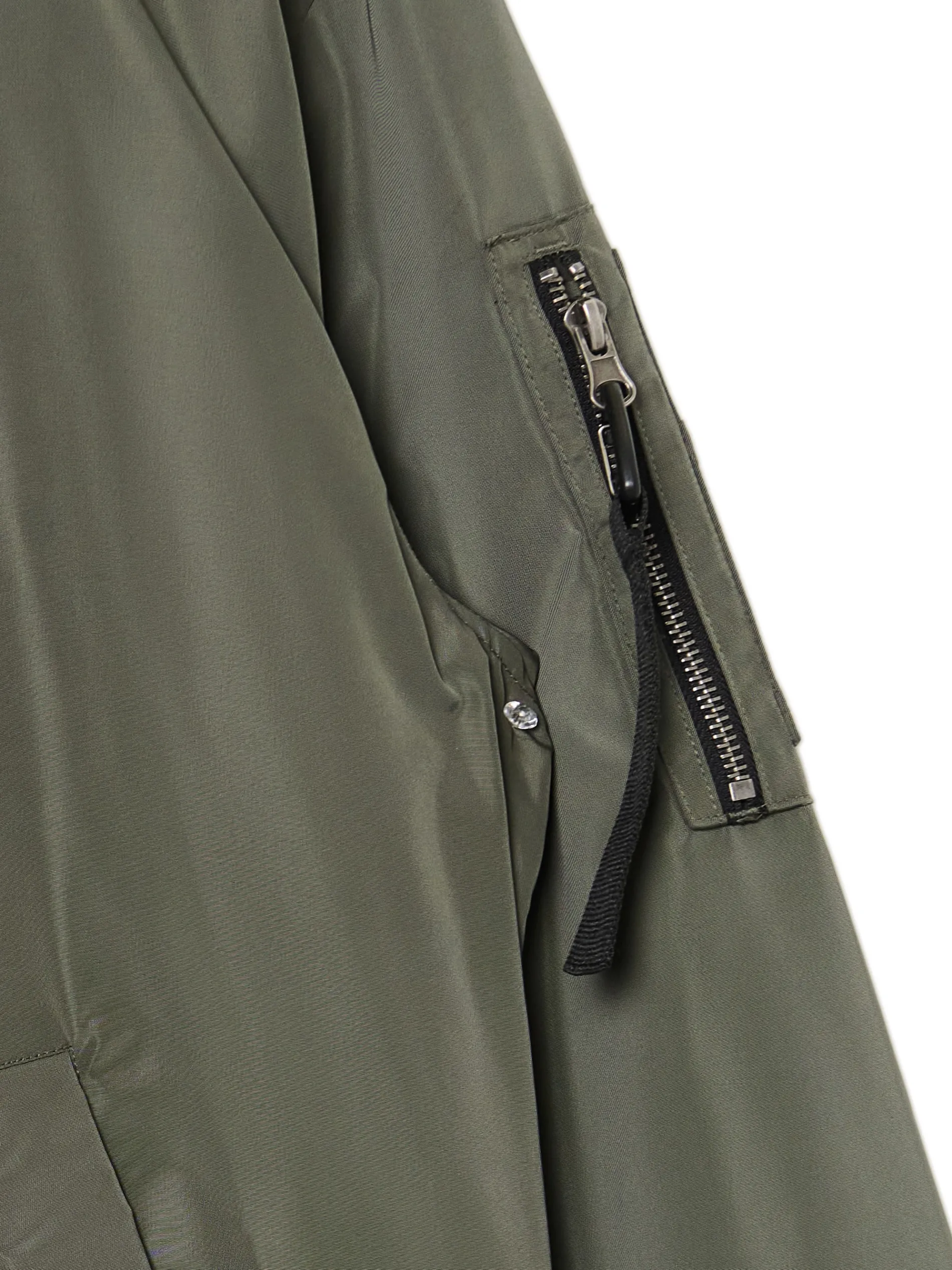 Cropp Kurtki, Płaszcze*Kurtka bomberka z kieszenią na rękawie