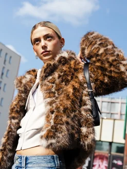 Cropp Kożuszki, Futerka|Kurtki, Płaszcze*Kurtka z imitacji futra w panterkę