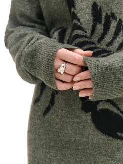 Cropp Swetry*Melanżowy sweter ze skorpionem