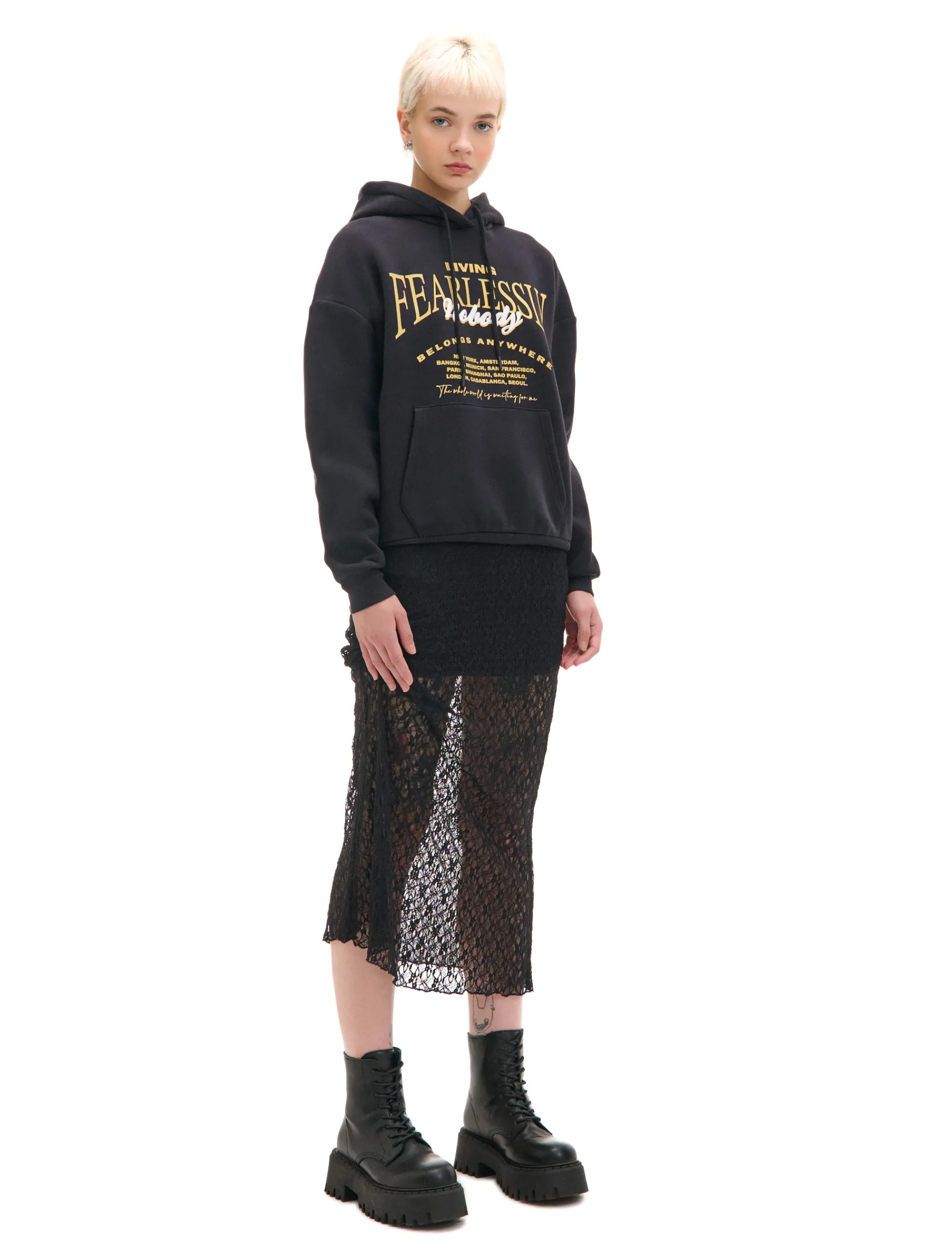 Cropp Bluzy*Ocieplana czarna bluza z kapturem