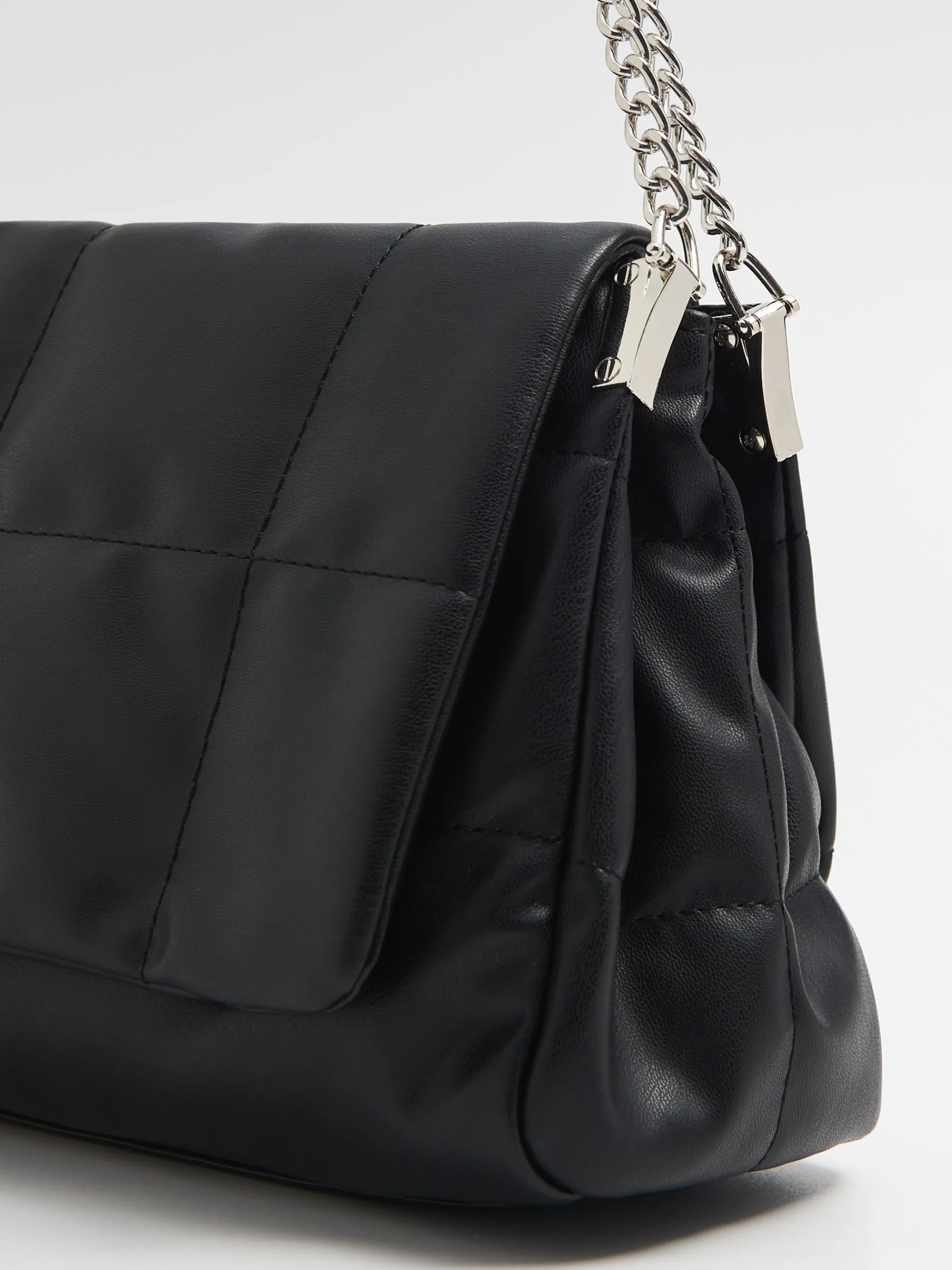 Cropp Torby, Plecaki*Pikowana torebka na ramię z łańcuszkiem