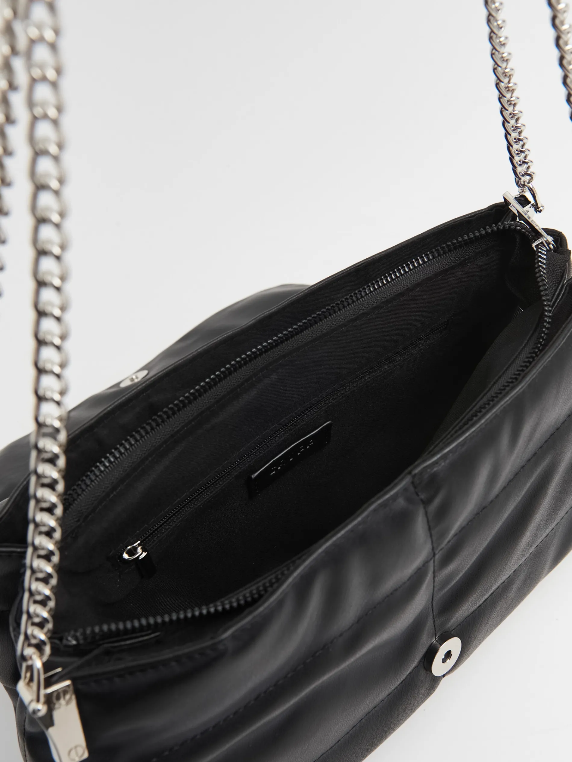 Cropp Torby, Plecaki*Pikowana torebka na ramię z łańcuszkiem