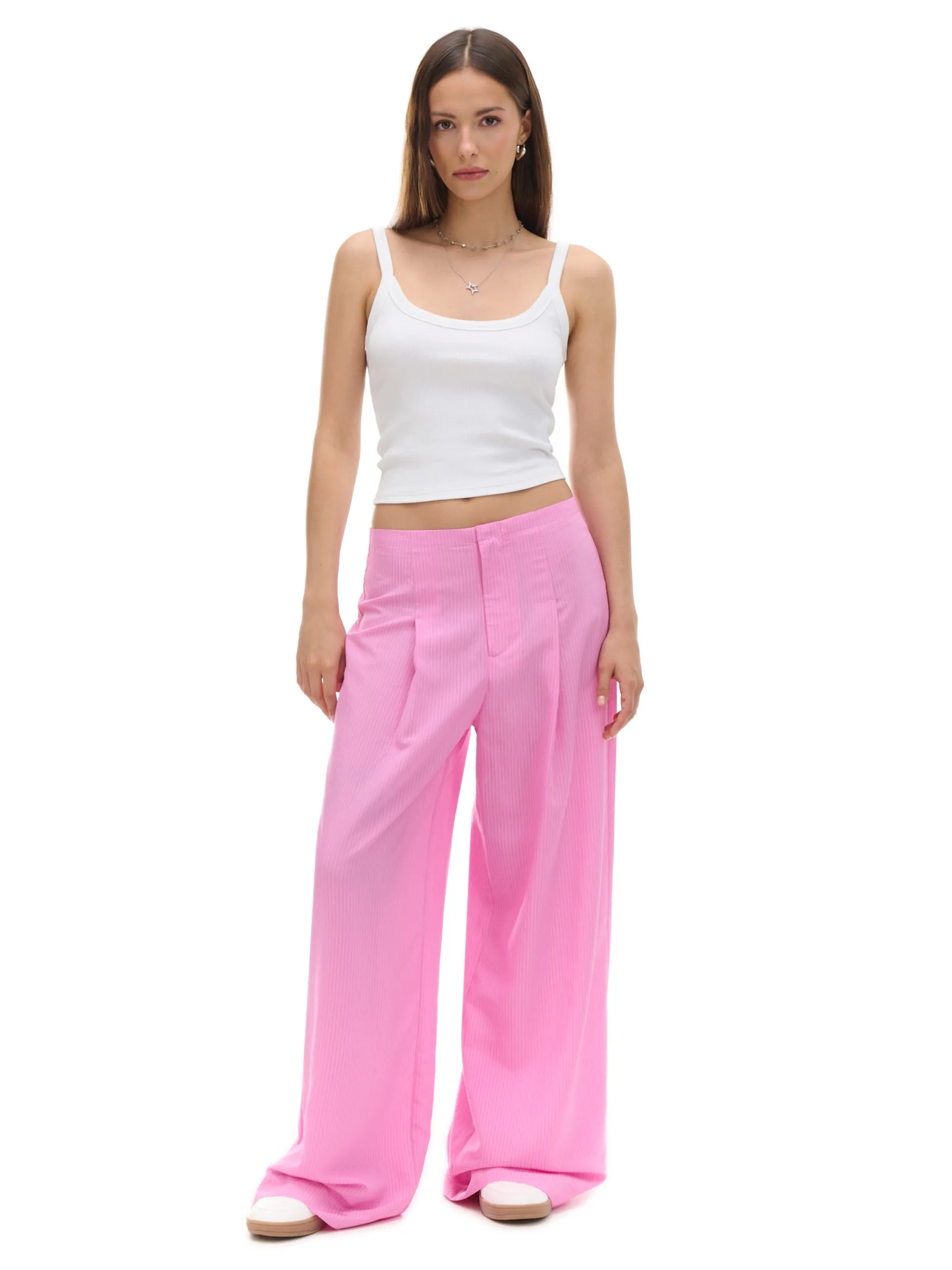 Cropp Spodnie*Różowe spodnie tailoring w paski