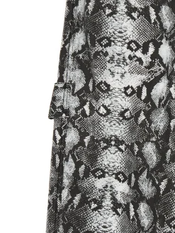 Cropp Spodnie*Spodnie baggy z wężowym motywem