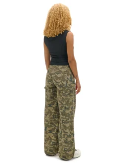 Cropp Spodnie*Spodnie moro z wieloma kieszeniami