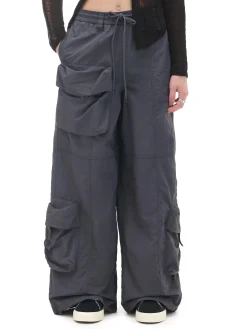 Cropp Spodnie*Spodnie parachute z kieszeniami cargo