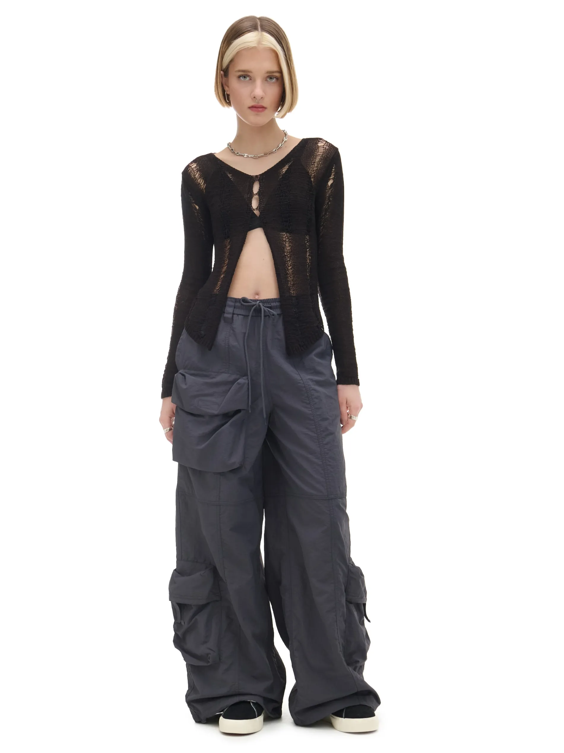 Cropp Spodnie*Spodnie parachute z kieszeniami cargo