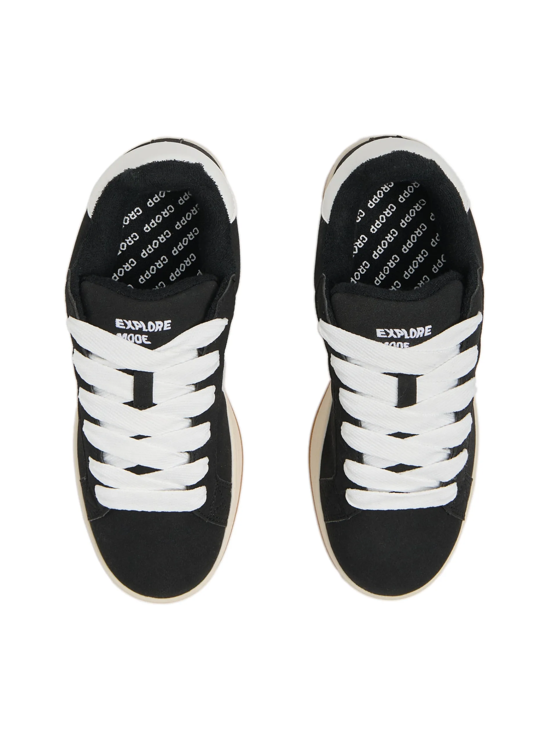 Cropp Sneakersy*Sportowe sneakersy z motywem gwiazdy