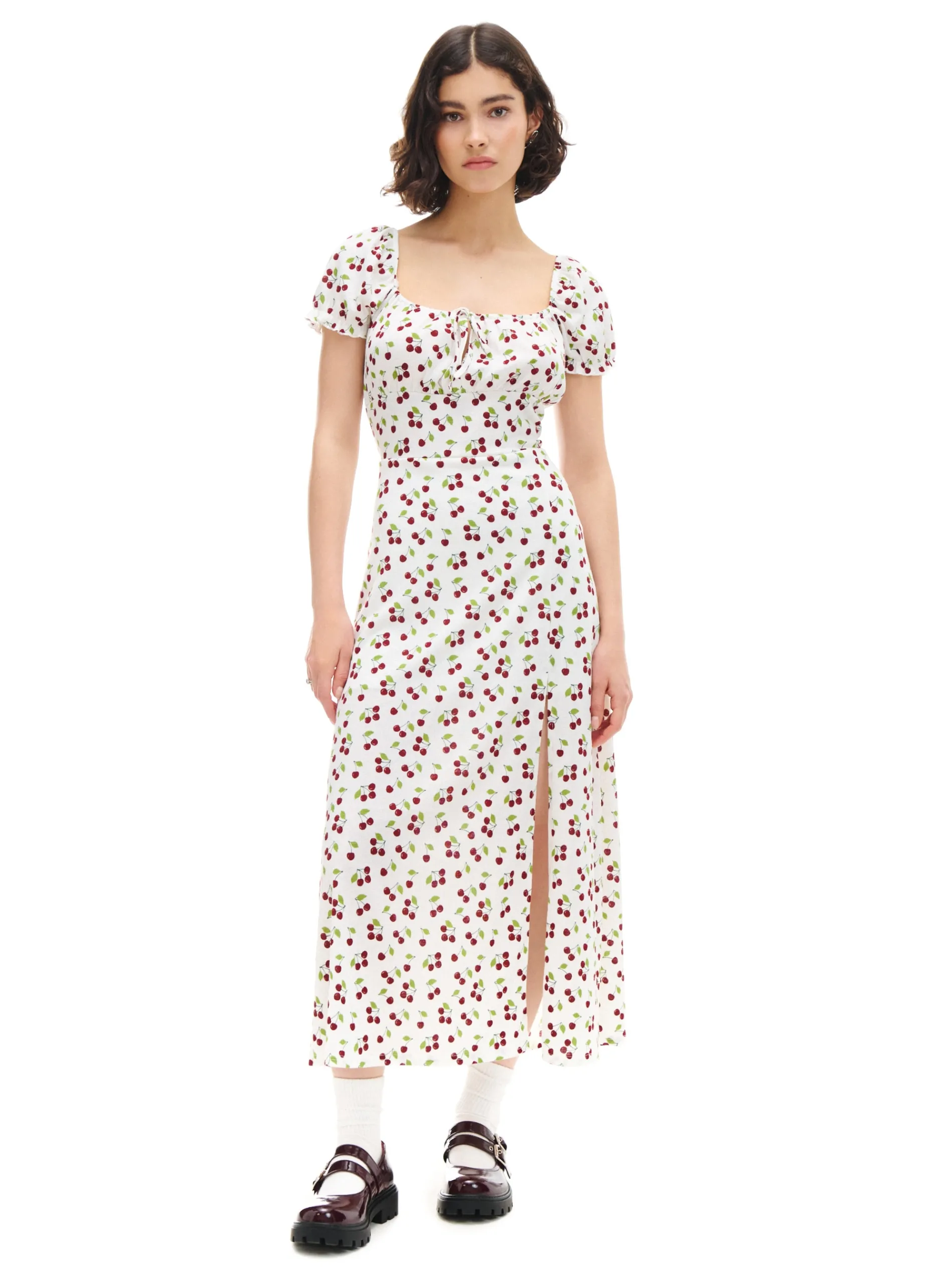 Cropp Sukienki, Kombinezony*Sukienka midi w wiśnie