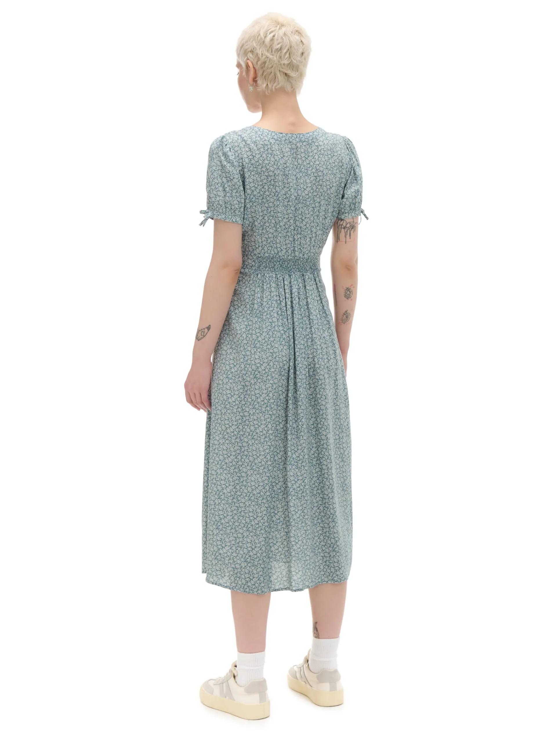 Cropp Sukienki, Kombinezony*Sukienka midi z motywem kwiatowym