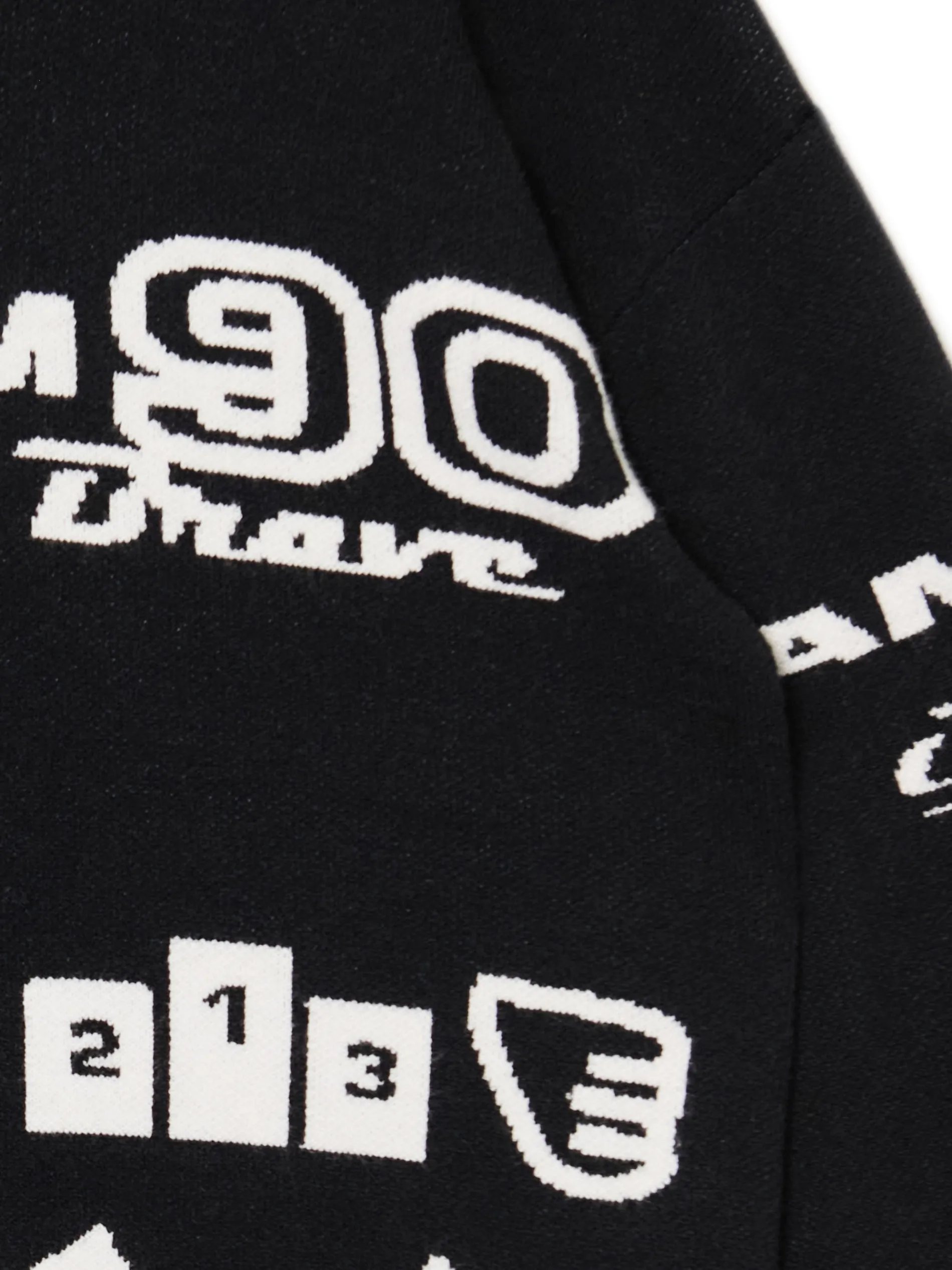 Cropp Swetry*Sweter w racingowym stylu