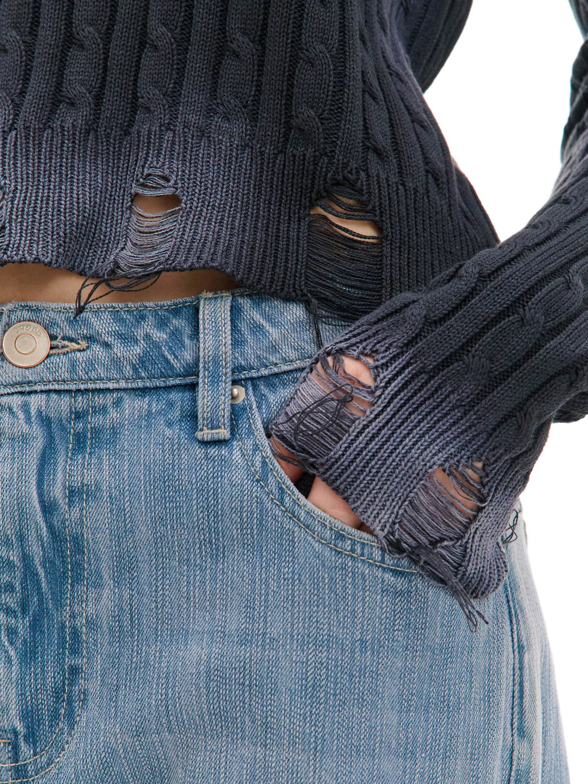 Cropp Swetry*Sweter z miejscowym efektem wybielenia