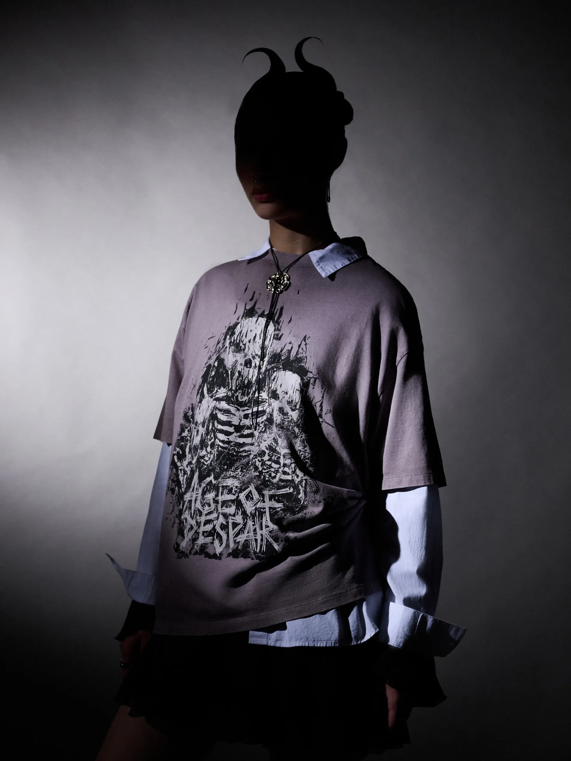 Cropp Unisex|Unisex*Szara koszulka z motywem kościotrupów UNISEX