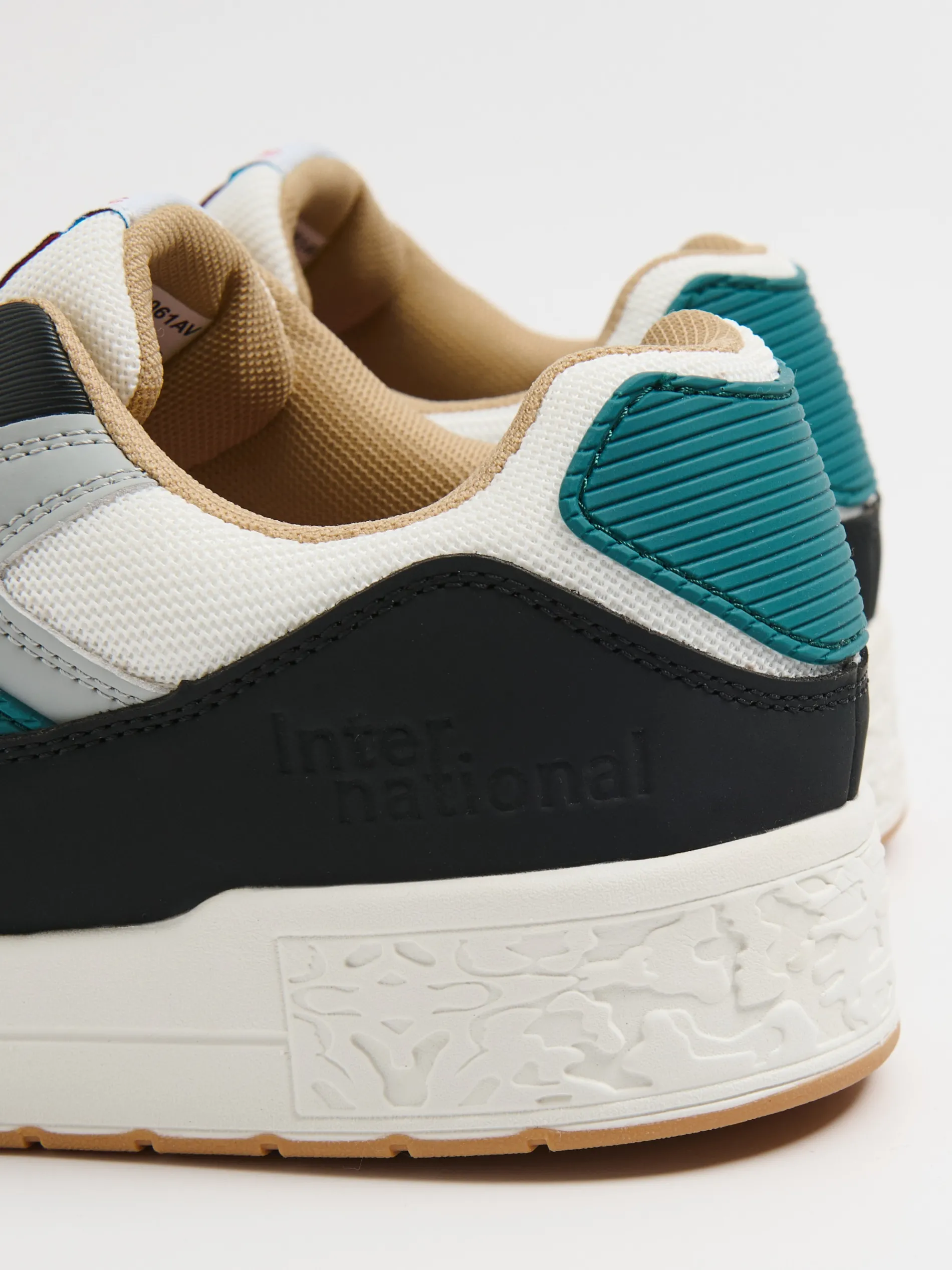 Cropp Sneakersy*Wielokolorowe sneakersy